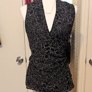 Trouve Black and White Patterned Blouse